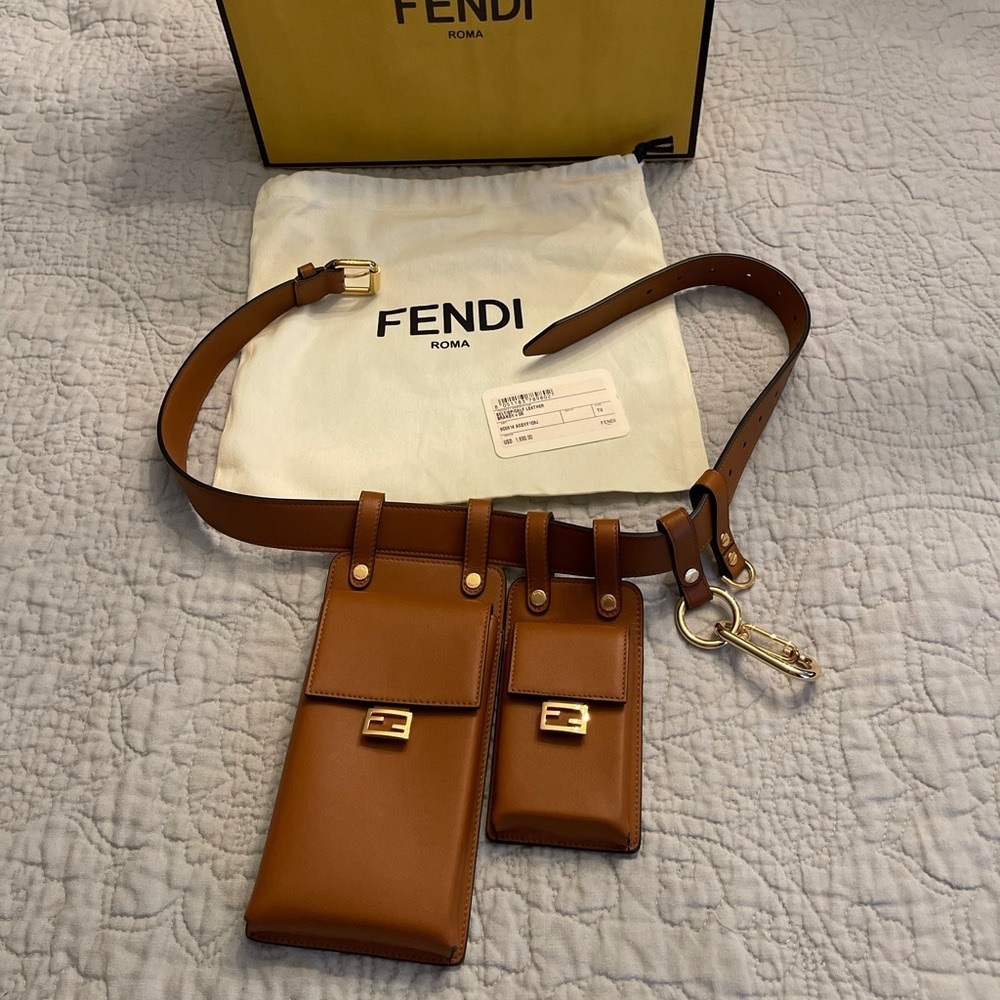 FENDI
Multi-pouch Leather Utility Belt In Brown